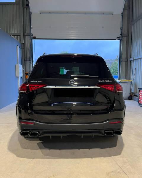 Une préparation esthétique est-elle utile avant une vente de véhicule à Tarbes ou Lourdes ?